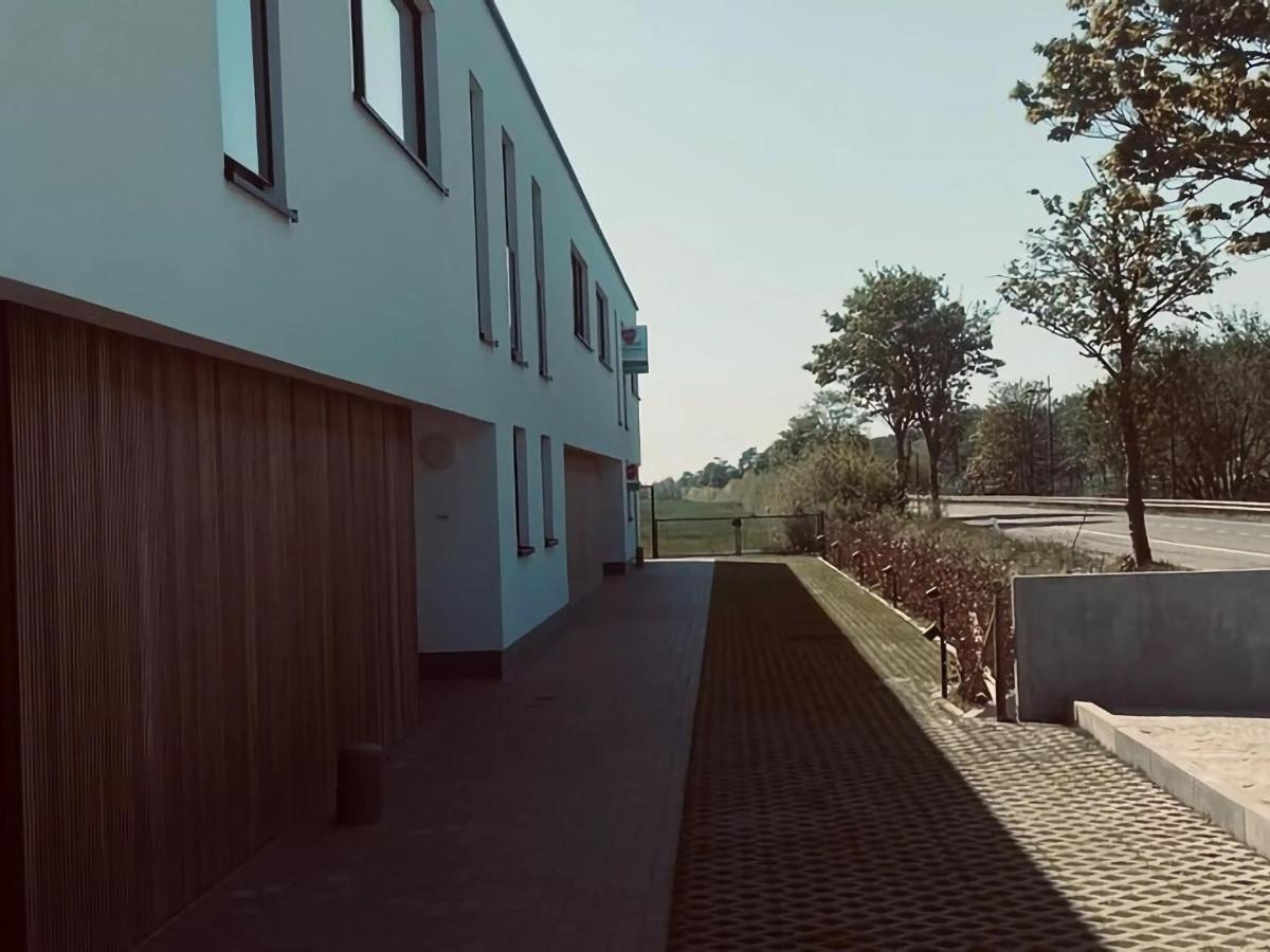 Holiday Home In De Panne Near Plopsaland Exterior photo